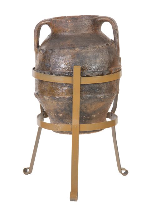 Tinaja de barro cocico y decoración de "pellizcos".España