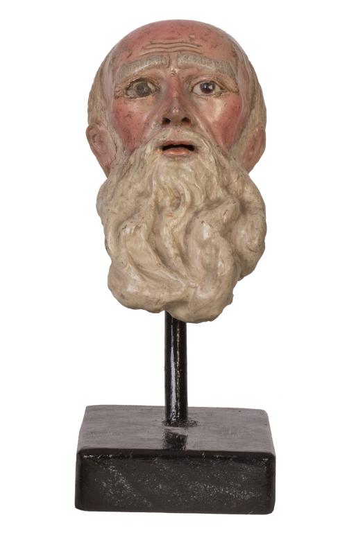 Cabeza de santo de madera tallada y policromada.España, S