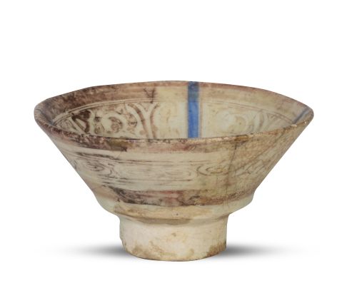 Cuenco de cerámica esmaltada de reflejo metálico.Irán.