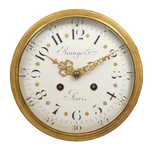 "Raingo Freres Paris".Reloj Napoleón III de bronce dorado