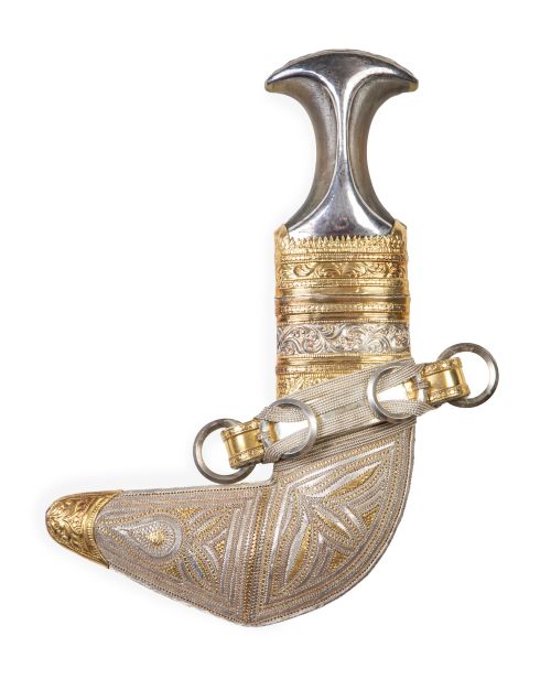 Daga jambiya en oro, plata y asta. En su estuche.Trabajo 