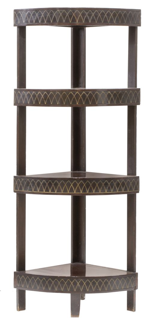 Rinconera de madera con incrustaciones metálicasEspaña, S