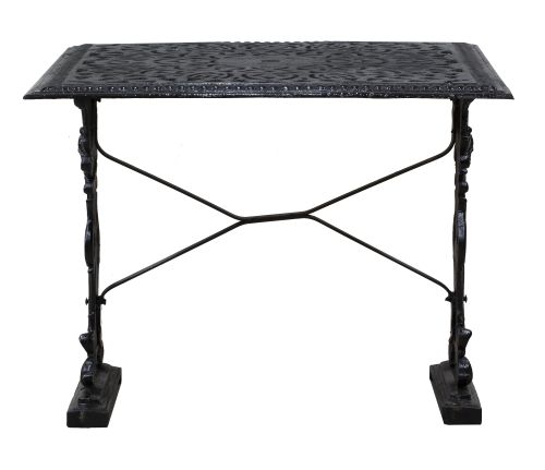 Mesa de jardín de hierro pintado de negro.S. XX.