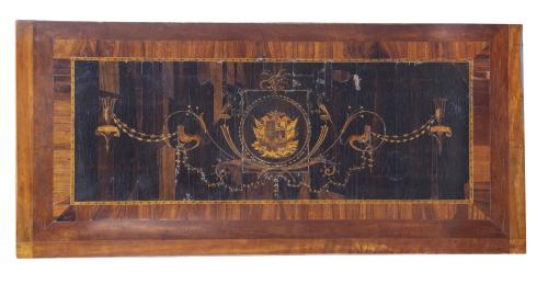 Cómoda Carlos IV blasonada de madera de palosanto, limoncil