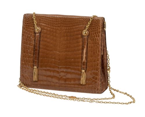 Bolso de piel de cocodrilo pequeño con asa de cadena