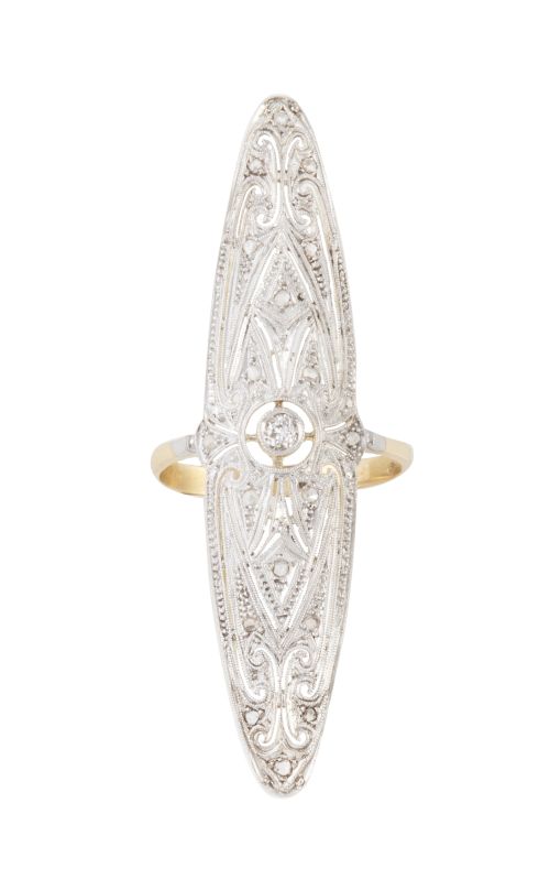 Sortija Art-Decó con estilizada lanzadera oval con brillant