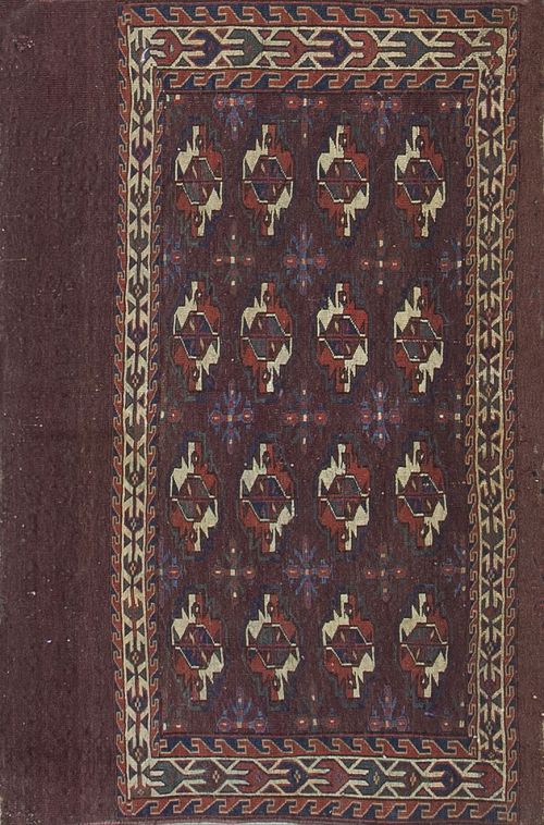 Antigua alfombra Iqdir-Turkmenistán, finales del S. XVIII.