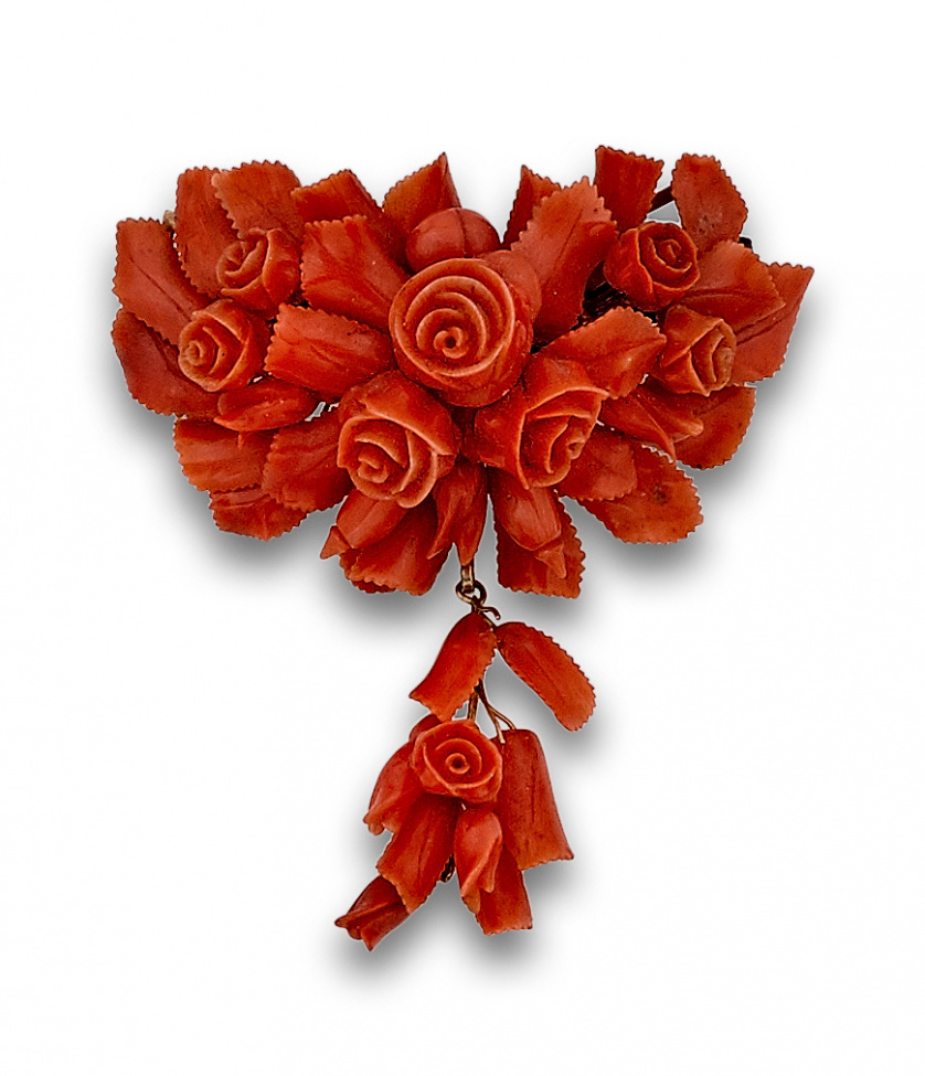 Broche s XIX  de rosas de coral mediterráneo con colgante d