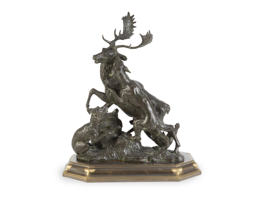 Ciervo atacado por perros.Escultura en bronce. Firmada P.